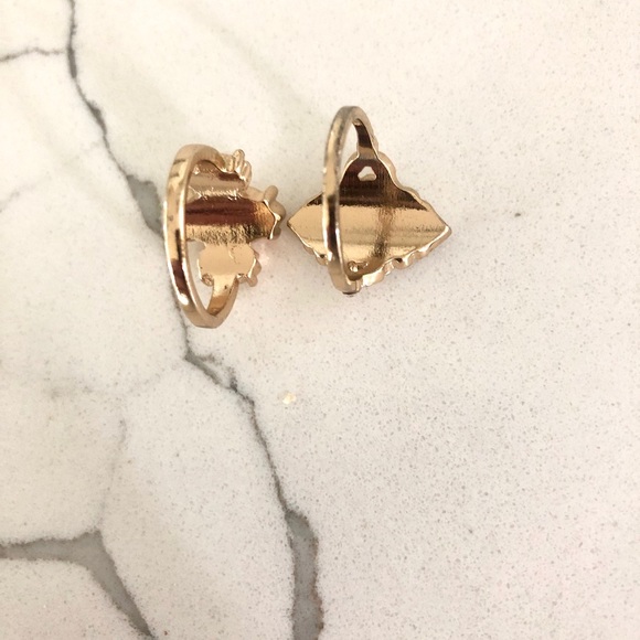 Two Pink Gold Rings - Picture 3 of 3